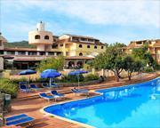 מרינלה Colonna Beach Hotel And Residence מראה חיצוני תמונה